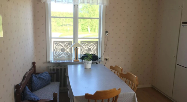 Nyfors Handel & Rum, Rezerwuj Hotel Hotele w Svealand z parkingiem, Parking