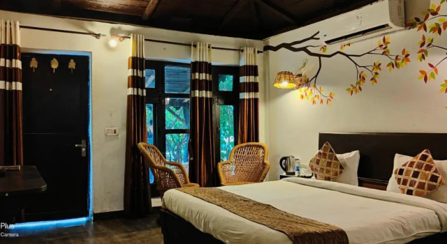 Corbett Soho Resort By Signum Hotels And Resorts, Rezerwuj Ośrodek wypoczynkowy Hotele w Uttarakhand z basenem, Basen