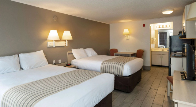 Suburban Studios Mentor - Cleveland Northeast, Rezerwuj Hotel Mentor Ohio