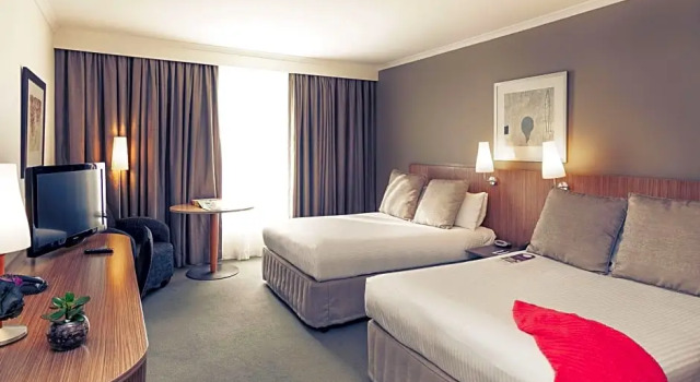 Четырёхместный номер Standard Mercure Sydney Parramatta