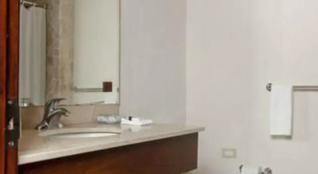 Двухместный номер Deluxe с балконом Villas Sol Beach Resort