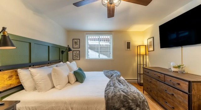 Creekside Condos #A7 by Summit County Mountain Retreats