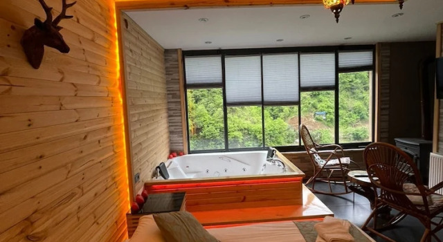 HiraBungalov, Buchen Sie Ferienhaus Hotels in Rize mit Pool, Schwimmbad