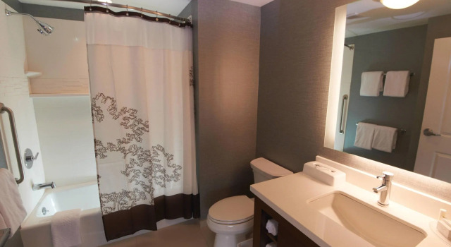 Четырёхместная студия Residence Inn by Marriott Williamsport