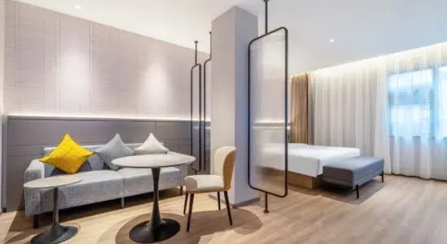 Люкс Homeinn Plus Hotel （Jinhua Lanxi Ancient City Railway Station）
