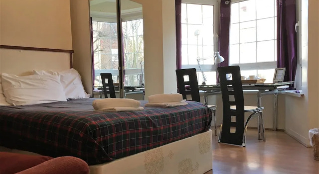 Апартаменты Comfort Beechwood House