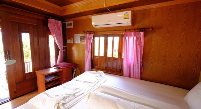 Suanpalm Healthy Resort, Varaa Lomakeskus Hotellit North-Eastern Thailand pysäköinnillä, Pysäköinti
