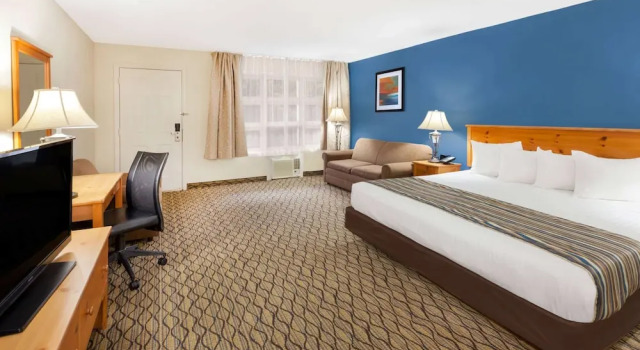 Baymont Inn & Suites St. Ignace Lakefront, Varaa Hotelli St Ignace Michigan