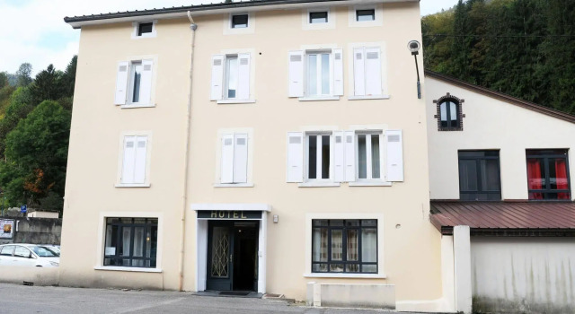 Kyriad Direct Morez, Брондау Қонақ үй Morez Jura Mountains
