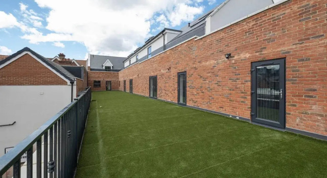 Modern 1 Bedroom Apartment Town Centre Camberley, Забронировать Апартаменты/квартира Кемберли Суррей