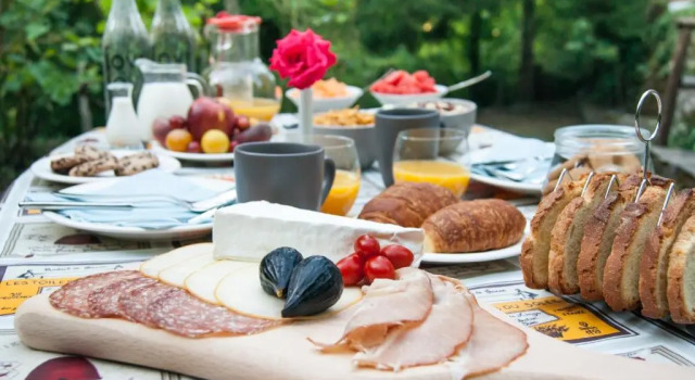 Secret Gardens, Prenota Hotel Hotel a Borgomaro con colazione, Colazione