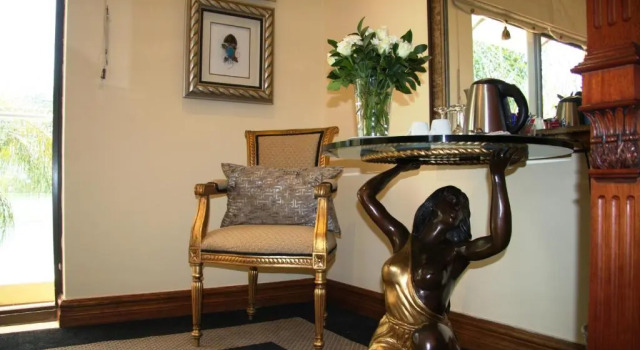 Двухместный люкс Deluxe с видом на озеро The Blue Crane Villa