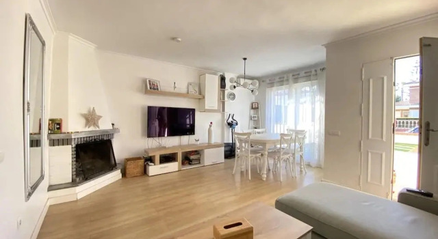 Th46 Casa Adosada en Salou Para 6 Personas, Забронировать Дом для отпуска Коттеджи Tarragonès, Коттедж