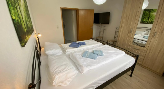 Ferienwohnung am Anger, Prenota Hotel Hotel a Garz con parcheggio, Parcheggio