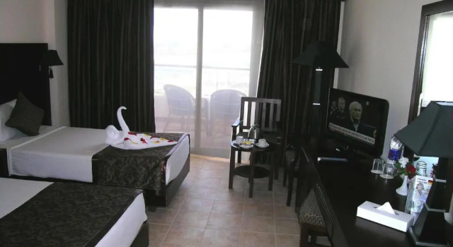 Двухместный номер Deluxe Royal Brayka Beach Resort