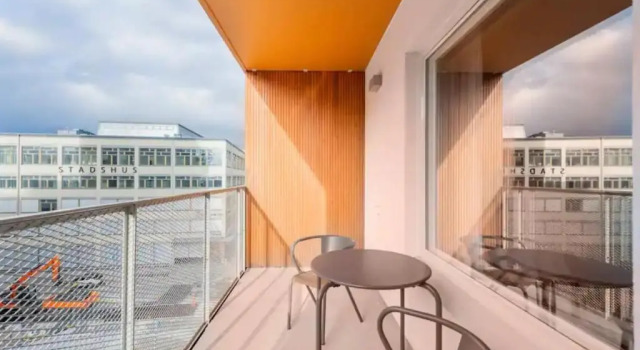 Апартаменты Luxury Business Studio Apartment - Garden View