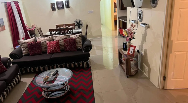 Luxurious 3-bedroom House in Ocho Rios With Private Entrance, Rezervovat Hotel Hotely v Ocho Rios Coast s bazénem, Bazén