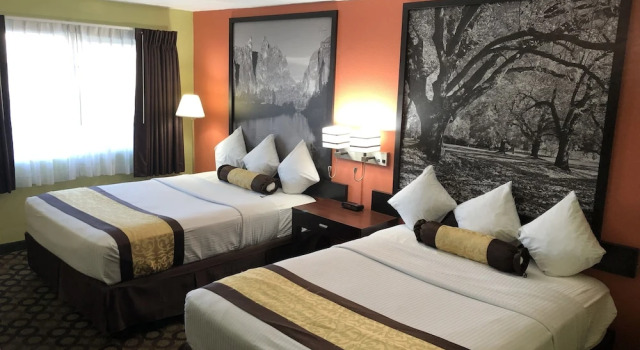 Rodeway Inn Ontario, Rezerwuj Hotel Hotele w Idaho z basenem, Basen