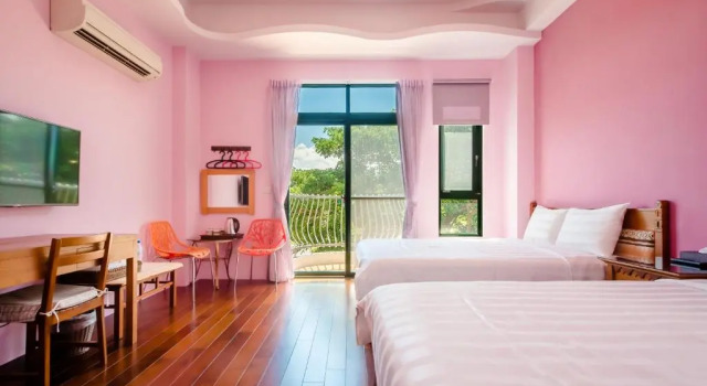 Camera quadrupla Standard con balcone Summer Garden
