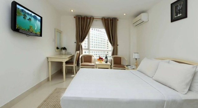 Thanh Long Tan Hotel, Забронировать Отель Отели Хошимина 3 звезды, рядом с Торговый центр Tax, 3*