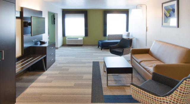Двухместный люкс Holiday Inn Express & Suites - Worthington by IHG