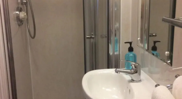 Номер Economy MacDougall Clansman Hotel