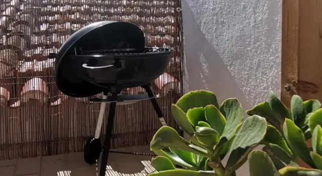 Algarve house, sun, terrace, views and barbecue, Забронировать Отель Силвиш Via Algarviana