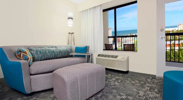 Четырёхместный номер Standard Courtyard by Marriott Cocoa Beach Cape Canaveral