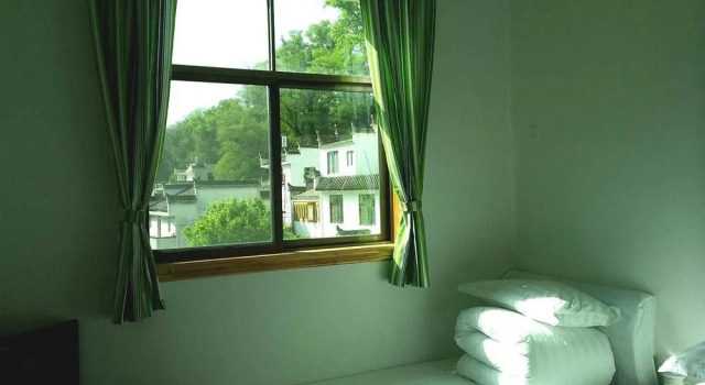 Xiao Qi Yi Lou Inn, Rezerwuj Hotel Hotele w Shangrao z parkingiem, Parking