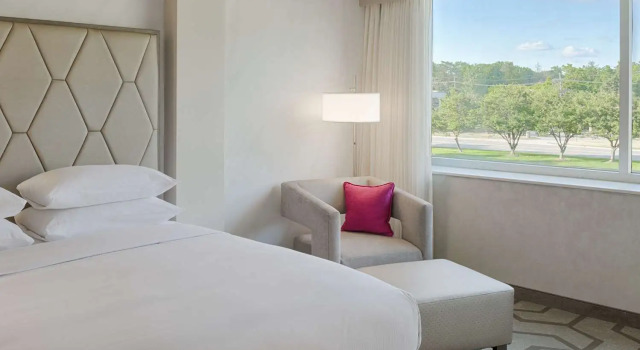 Четырёхместный номер Deluxe The Kingsley Bloomfield Hills - a DoubleTree by Hilton