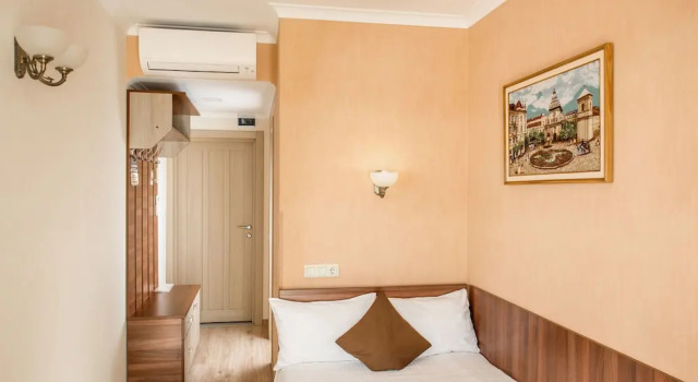 Одноместный номер Comfort с балконом Hotel&SPA Pysanka