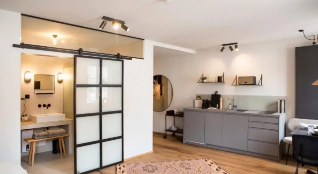 Апартаменты Livingloft Apartments