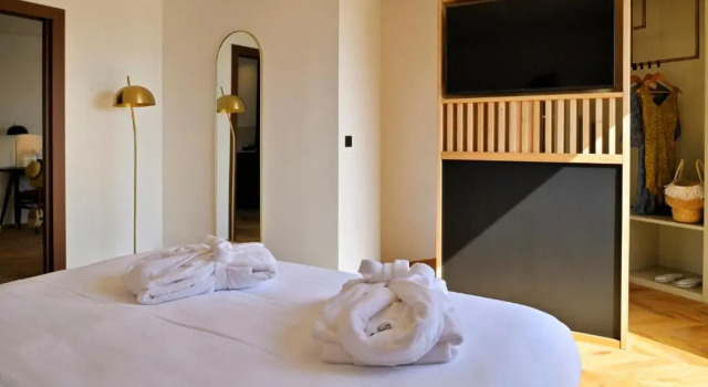 Полулюкс Hôtel & Spa Rocabella