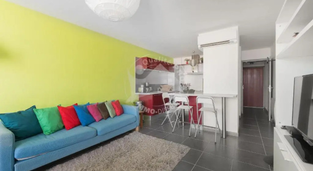 AS21518 - P3 Dans une résidence direct sur la plage avec vue mer et piscine, Rezerwuj Apartament Hotele w Camargue z parkingiem, Parking