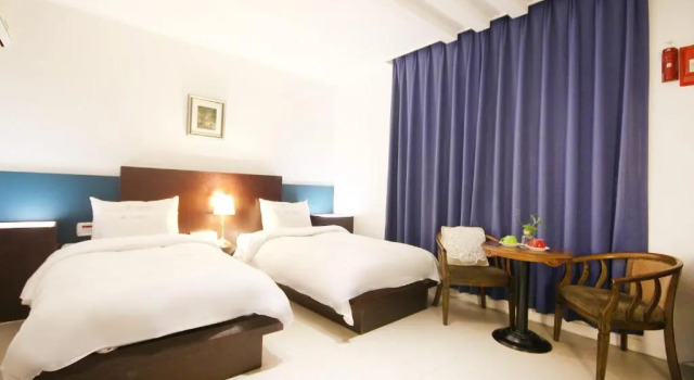 Двухместный номер Standard Charmant Hotel