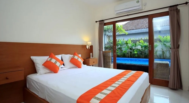 RedDoorz Near Raya Petitenget, Rezervovat Hotel Hotely v Bali s bazénem, Bazén