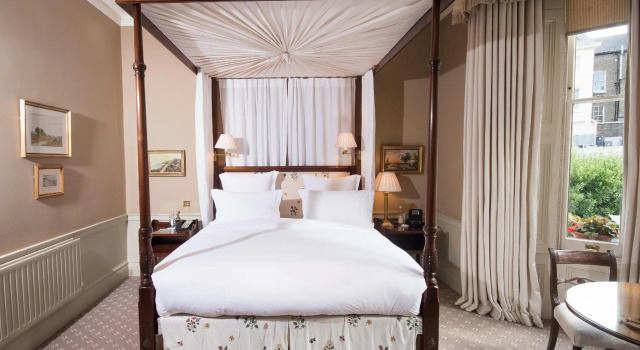 Двухместный номер Four Poster The Cranley Hotel