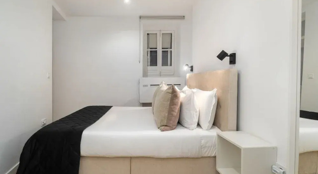 São Vicente Bedrooms, Забронировать Апартаменты/квартира Сао-Висенти Лиссабон, рядом с Money Museum