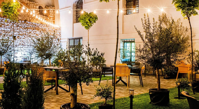 Hotel Estera