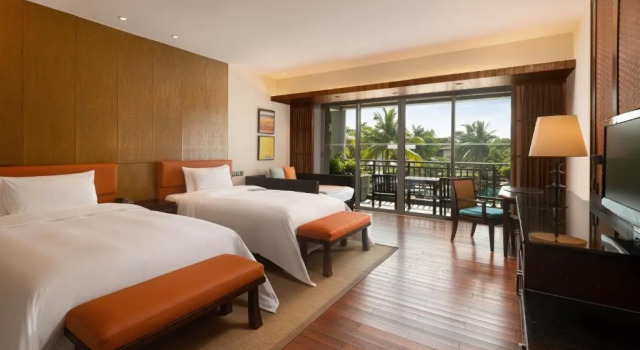 Двухместный семейный номер Standard с видом на сад Le Méridien Shimei Bay Beach Resort & Spa