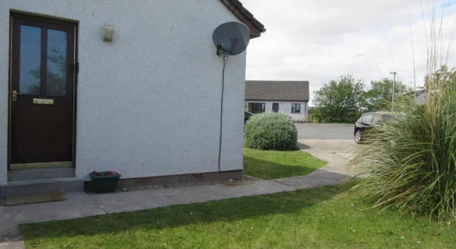 The Wee Gem - 9 Milking Hill Park, Varaa Hotelli Steòrnabhagh Isle of Lewis