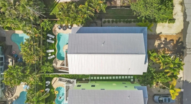 Коттедж Aqua Vista 4 Bedroom Home by RedAwning