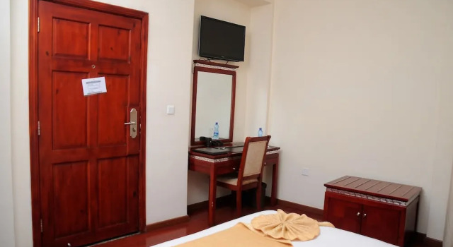 Двухместный номер Standard Zola International Hotel