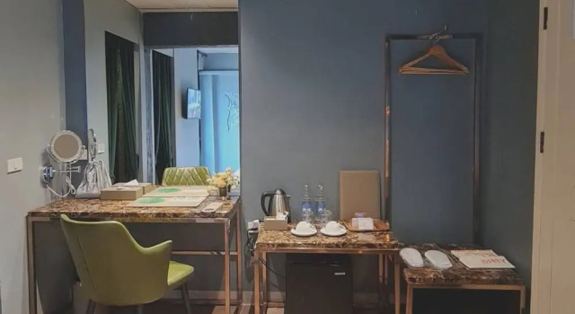 Двухместный номер Standard с балконом Ratchada Boutique Hotel