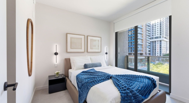 2BR + Den Downtown Miami for 5, Забронировать Апартаменты/квартира Апартаменты Miami Metropolitan Area, Апартаменты/квартира