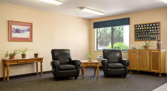 Oak Tree Inn - Morrill, Rezerwuj Hotel Mitchell Nebraska
