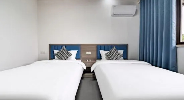 Номер Standard Xu Jiu Coffee Inn