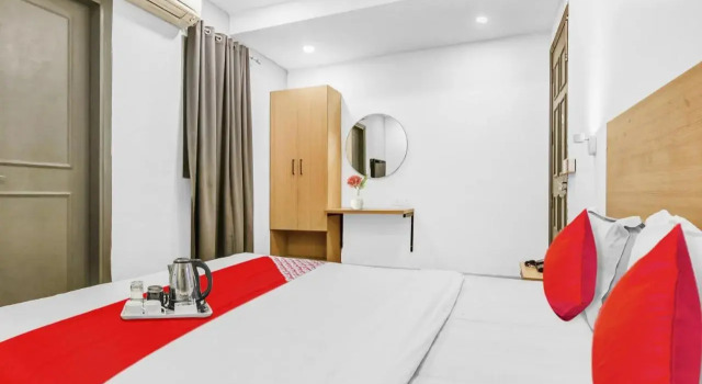 OYO Flagship 70269 Hotel Rudra Grand