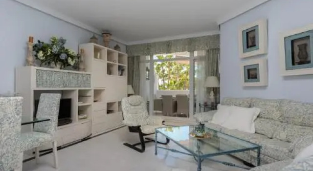 Apartamento Marbella Real 3D