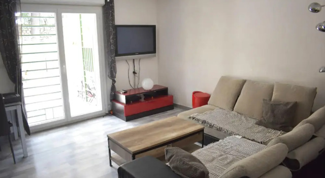 Appartement 2 Chambres Proche Centre, Rezervasyon Daire Gard daireler, Daire